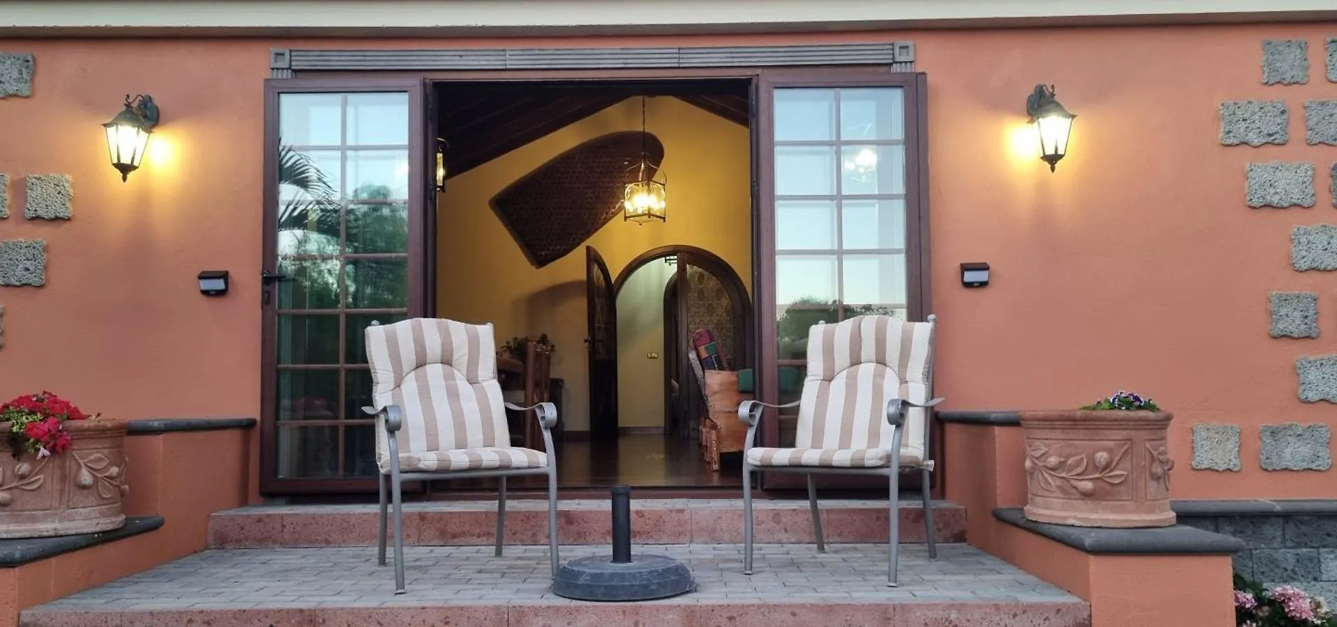 Vila Quinta La Bella La Laguna  0*, La Laguna (Tenerife) Španělsko